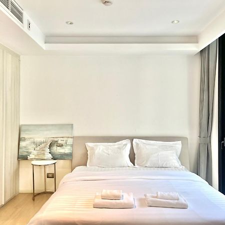 Ferienwohnung Sukhumvit 11#Luxury#Pool#Gym#Bts Nana&Mrt Sukhumvit#1Br#Max2Ppl Bangkok Exterior foto