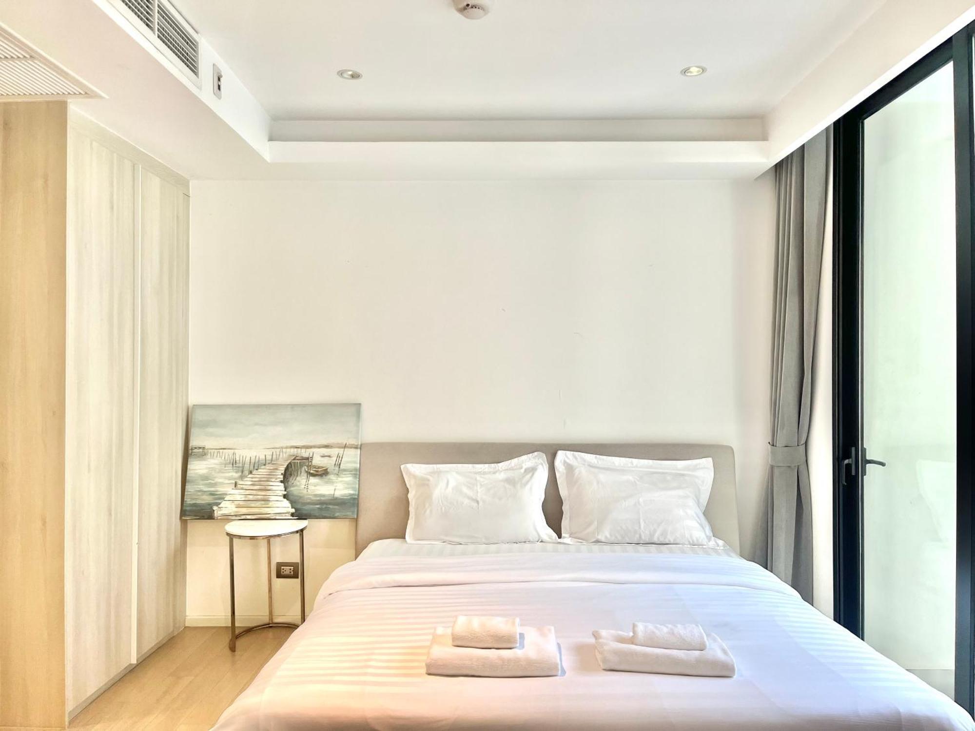 Ferienwohnung Sukhumvit 11#Luxury#Pool#Gym#Bts Nana&Mrt Sukhumvit#1Br#Max2Ppl Bangkok Exterior foto